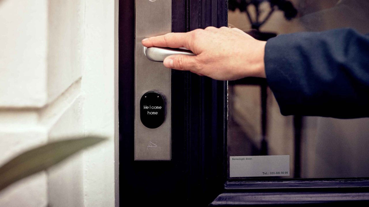 Smart Door Lock: Huawei’s Proven 3D Face Recognition Tech